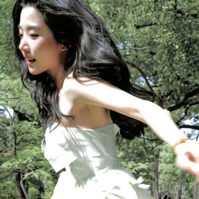 圆月迷离花